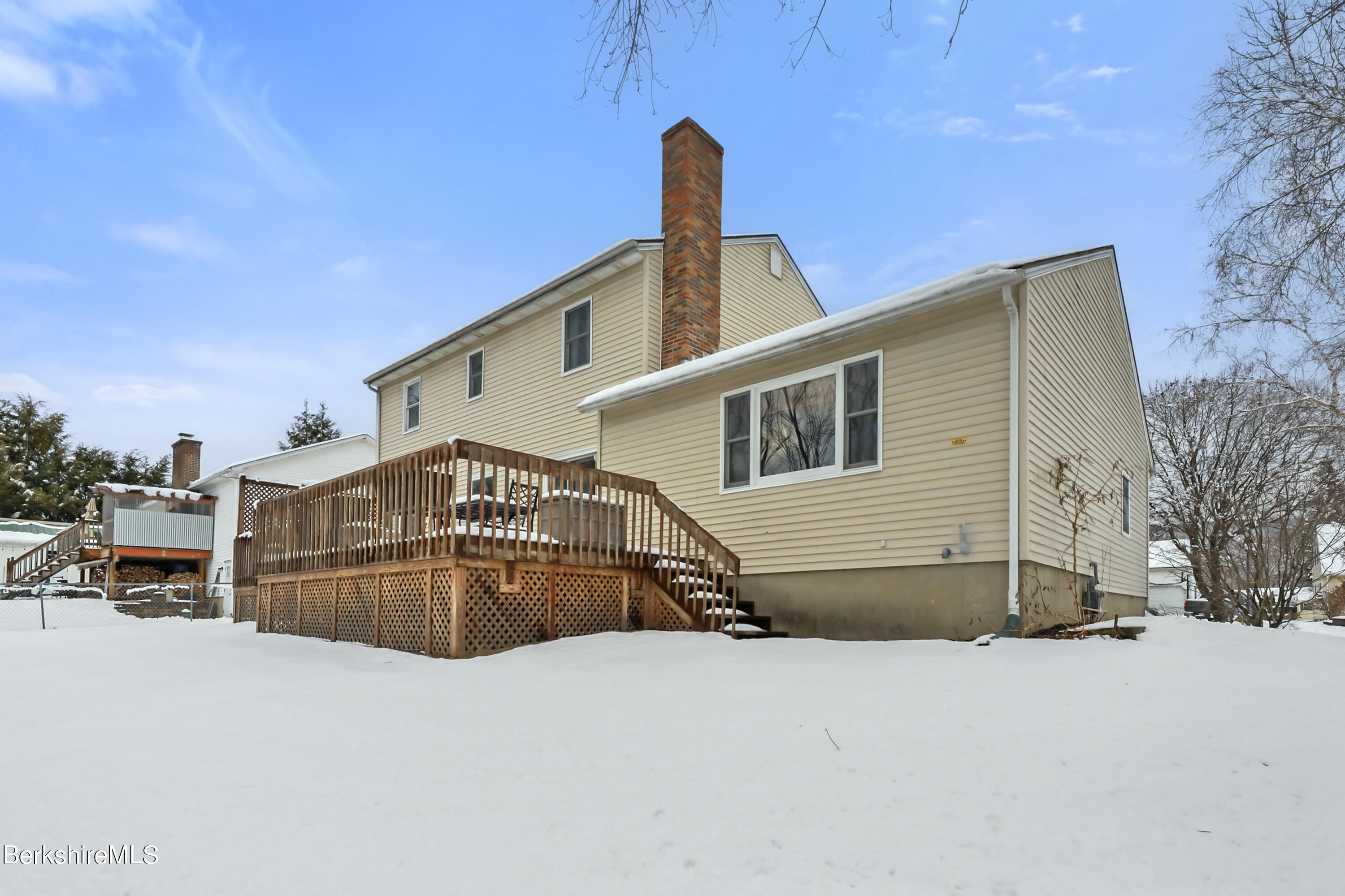 94 Winesap Road Pittsfield, MA 01201 - Photo 9 of 48 220 Exterior Back