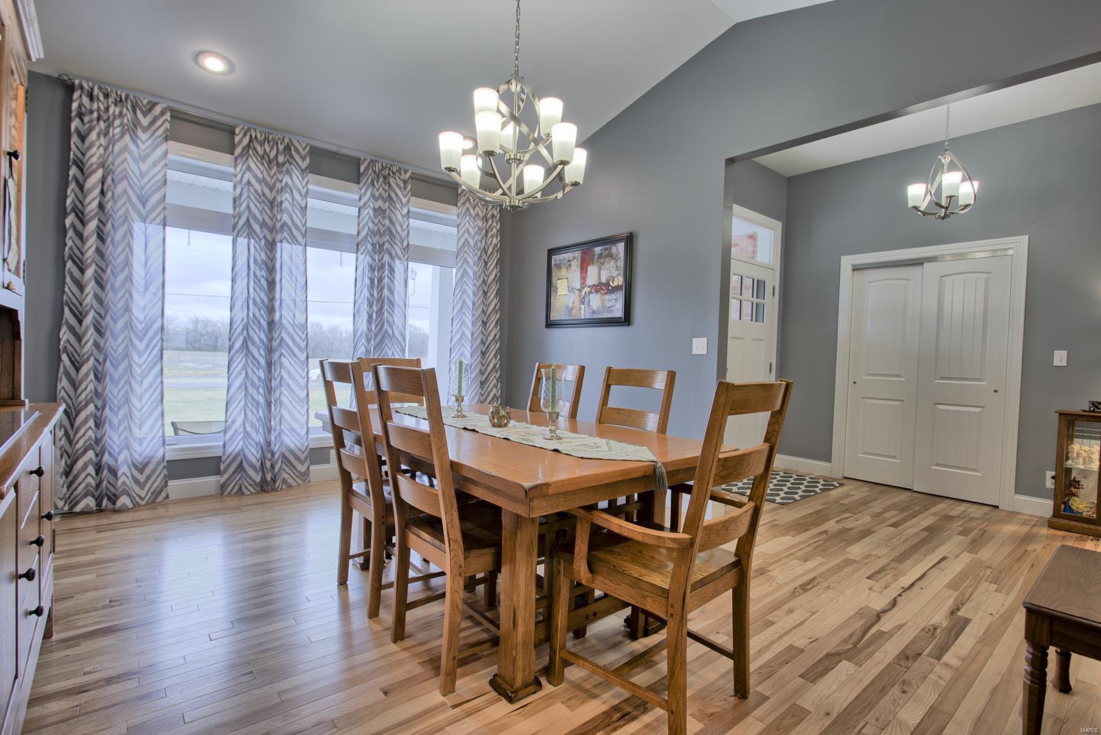 7663 Bethalto Road Bethalto, IL 62010 - Photo 11 of 62 Gallery Image 11