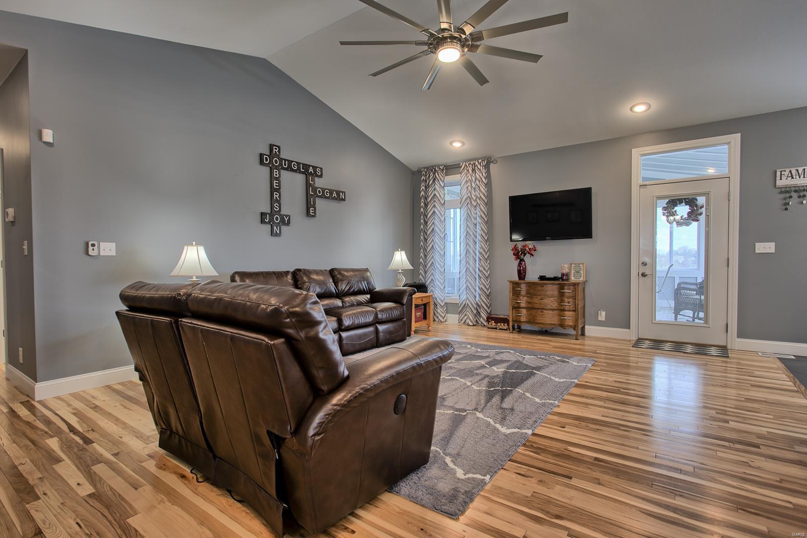 7663 Bethalto Road Bethalto, IL 62010 - Photo 7 of 62 Gallery Image 7
