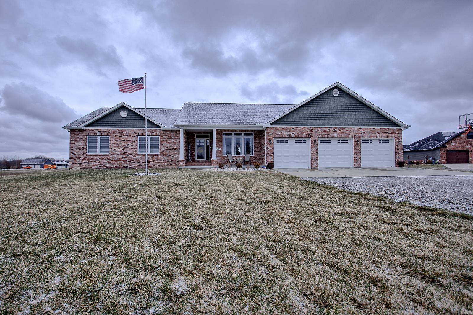 7663 Bethalto Road Bethalto, IL 62010 - Photo 9 of 62 Gallery Image 9