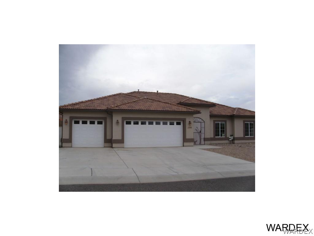 3360 Rainbow Mine Road Kingman, AZ 86401 - Photo 3 of 36 secured front entry