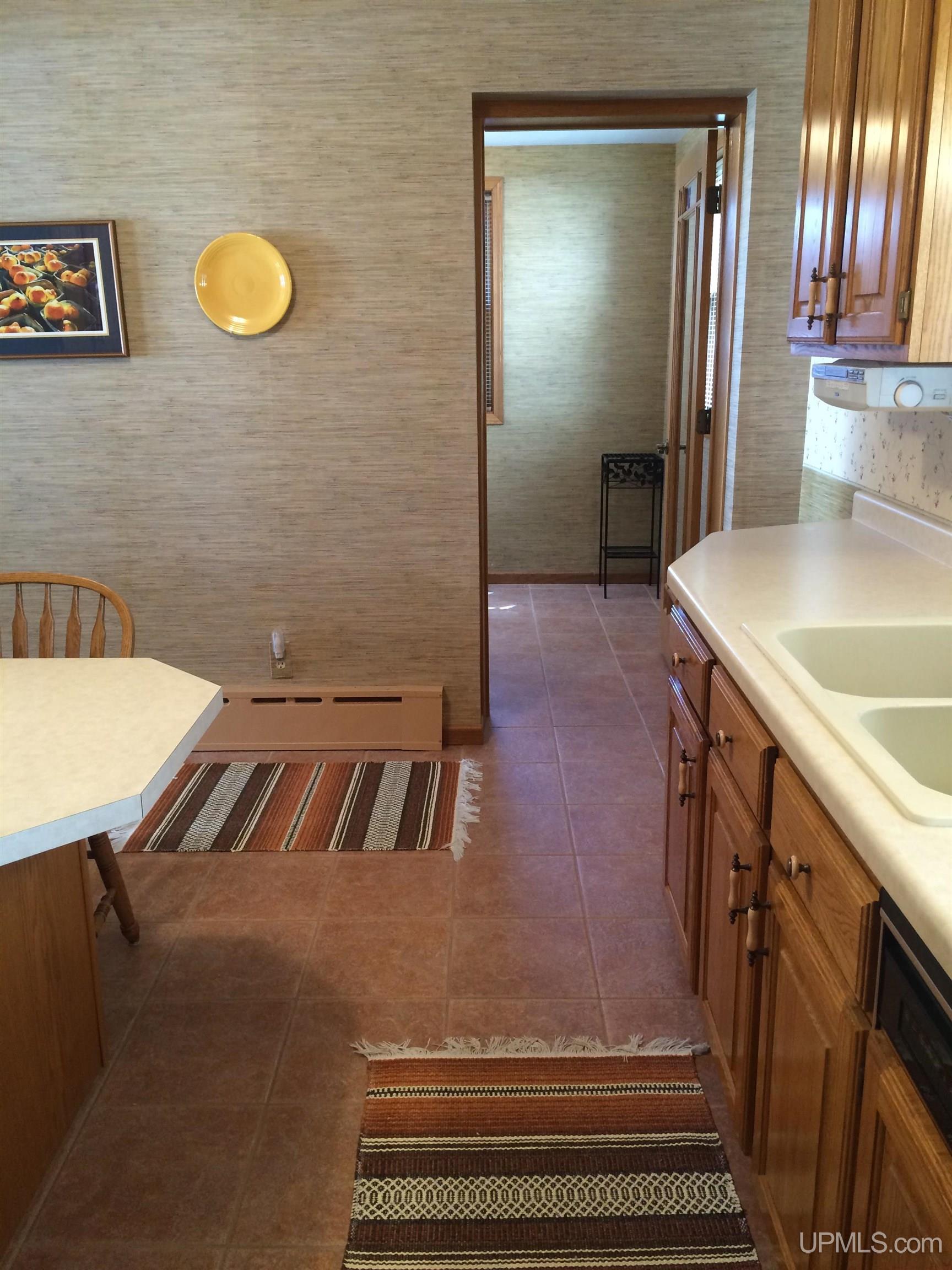 915 North 3rd Street Ishpeming, MI 49849 - Photo 10 of 30