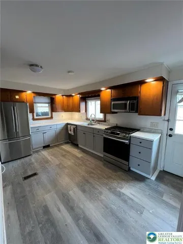 $375,000 | 139 Main Street, Hellertown, PA 18055