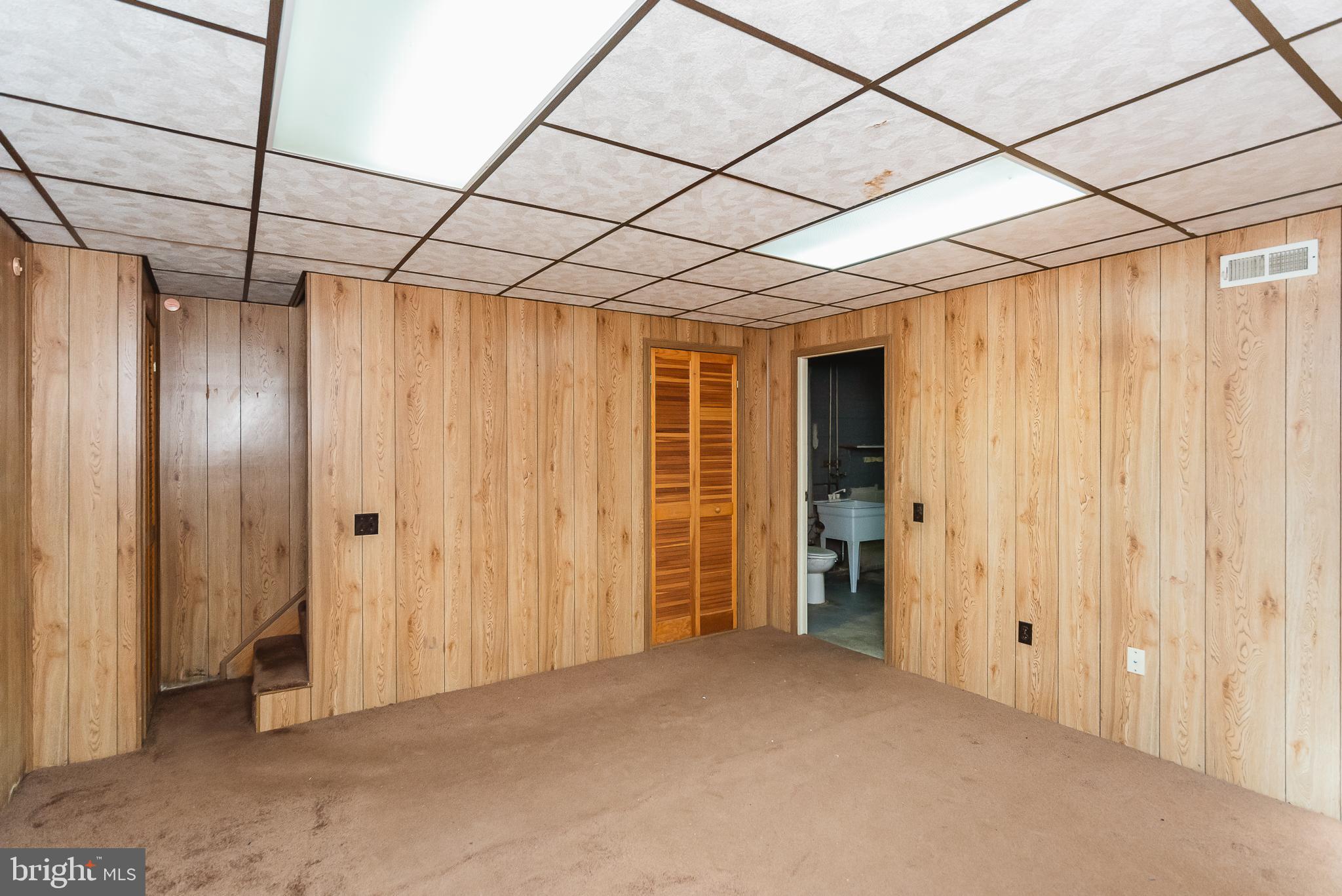 759 Lannerton Road Baltimore, MD 21220 - Photo 31 of 44 Family Room