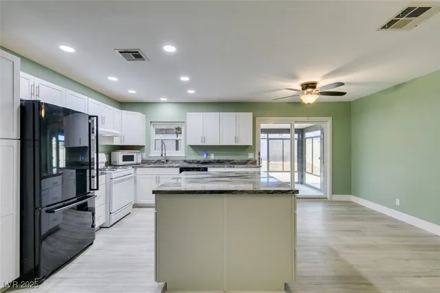 $2,062 | 605 Mosswood Drive, Henderson, NV 89002