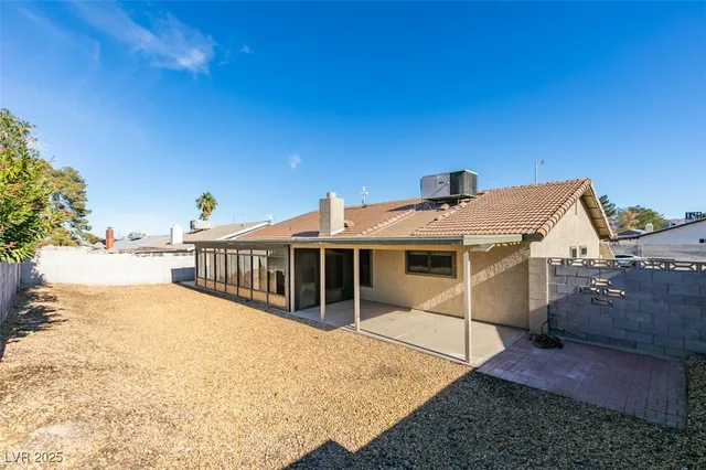 $2,062 | 605 Mosswood Drive, Henderson, NV 89002