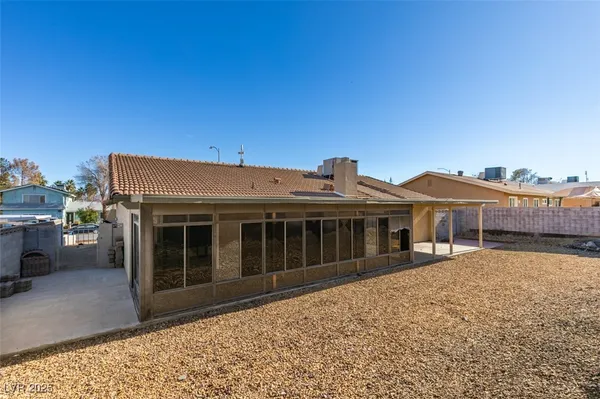 $2,012 | 605 Mosswood Drive, Henderson, NV 89002