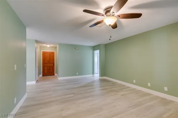 $2,012 | 605 Mosswood Drive, Henderson, NV 89002