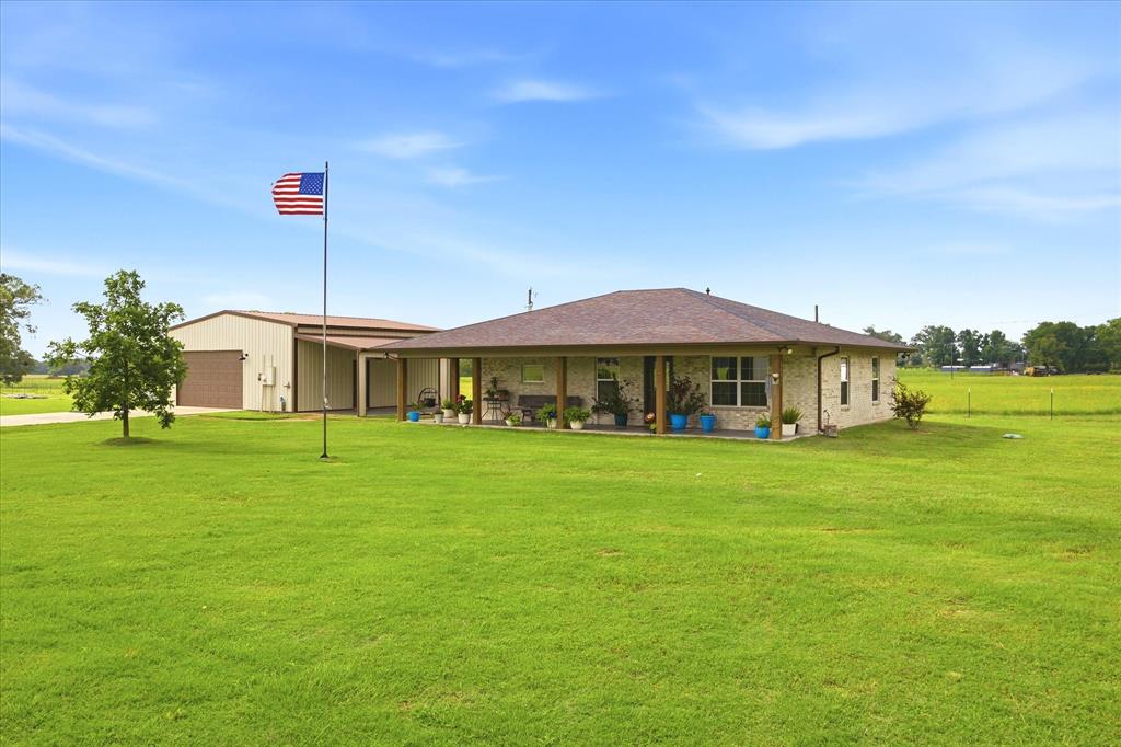 4020 Farm To Market 515 Emory, TX 75440 - Photo 33 of 39 209 CR 3332 Home - 2 Bedrooms | 1 Full Bathroom