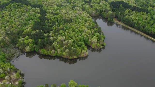 $1,250,000 | 413 County Road, Oxford, MS 38655