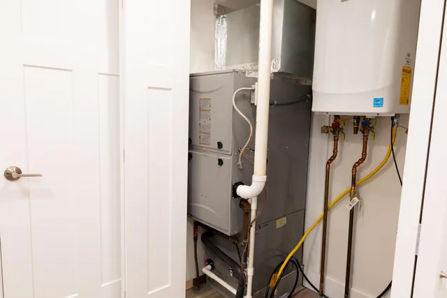 a view of walk in closet