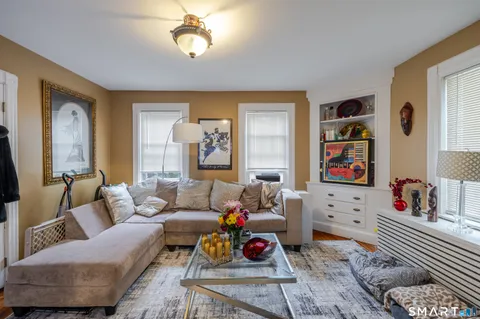 $899,000 | 192 Knickerbocker Avenue, Stamford, CT 06907