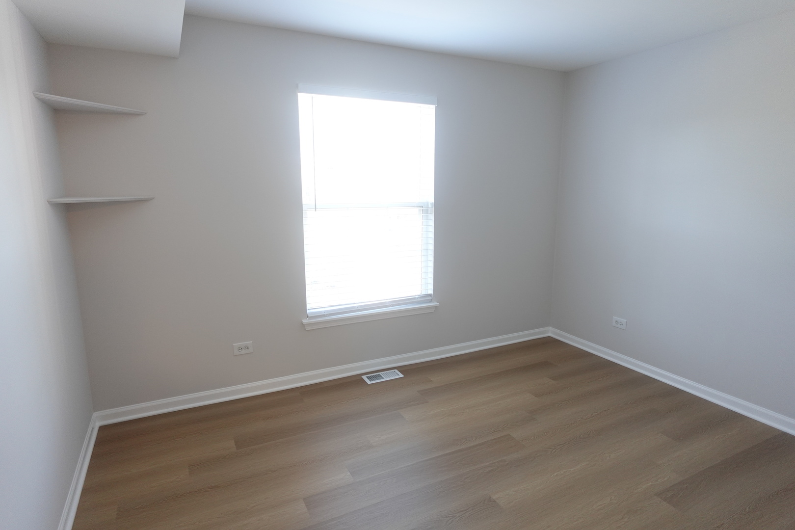 650 Mill Circle, Unit 205 Wheeling, IL 60090 - Photo 15 of 33