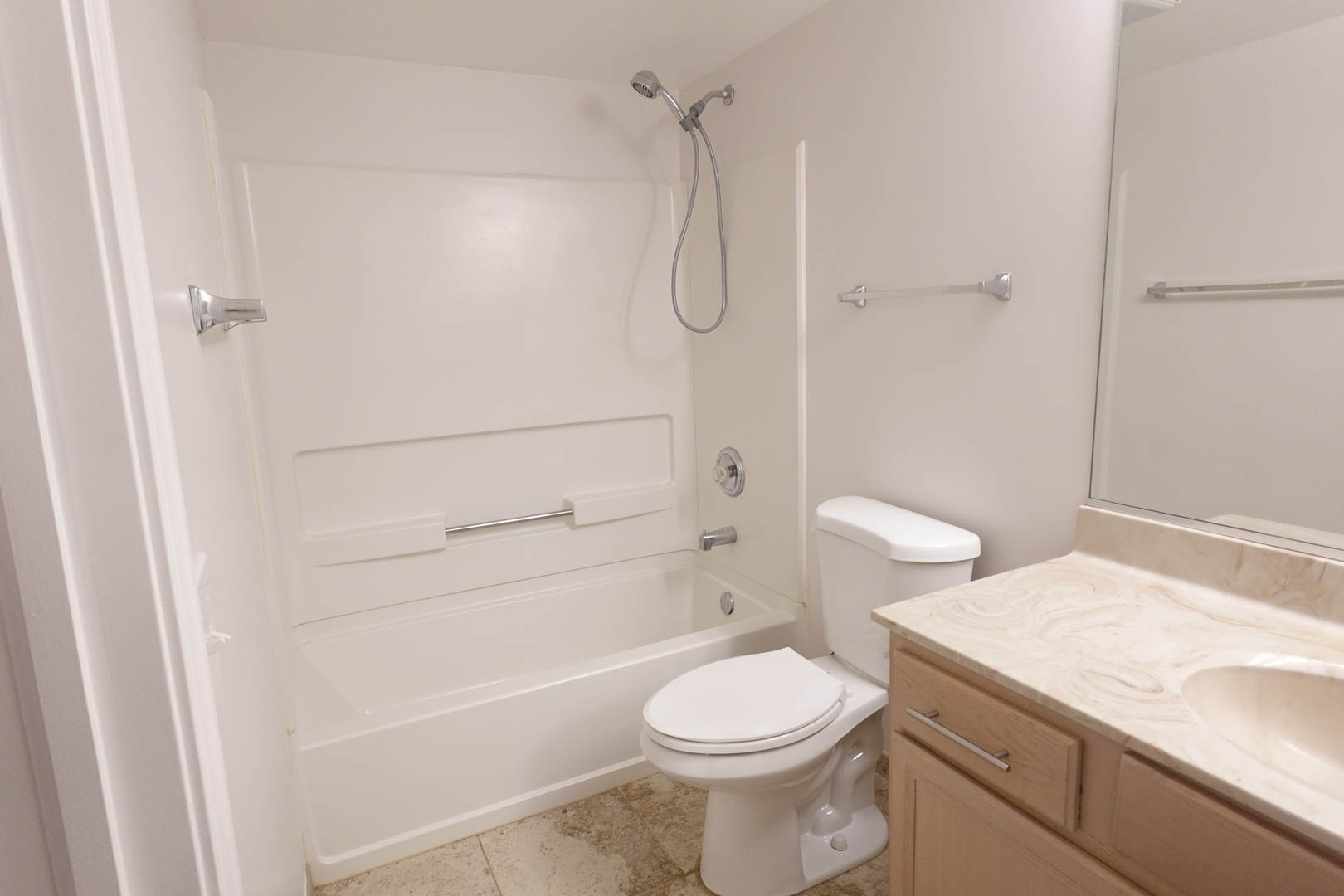 650 Mill Circle, Unit 205 Wheeling, IL 60090 - Photo 19 of 33