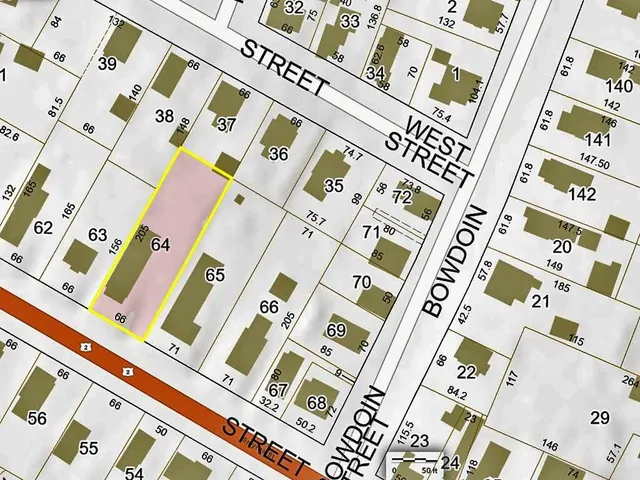 $199,900 | 19 Smyrna Street, Houlton, ME 04730