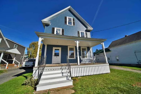 $199,900 | 19 Smyrna Street, Houlton, ME 04730