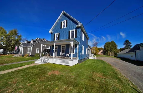$199,900 | 19 Smyrna Street, Houlton, ME 04730