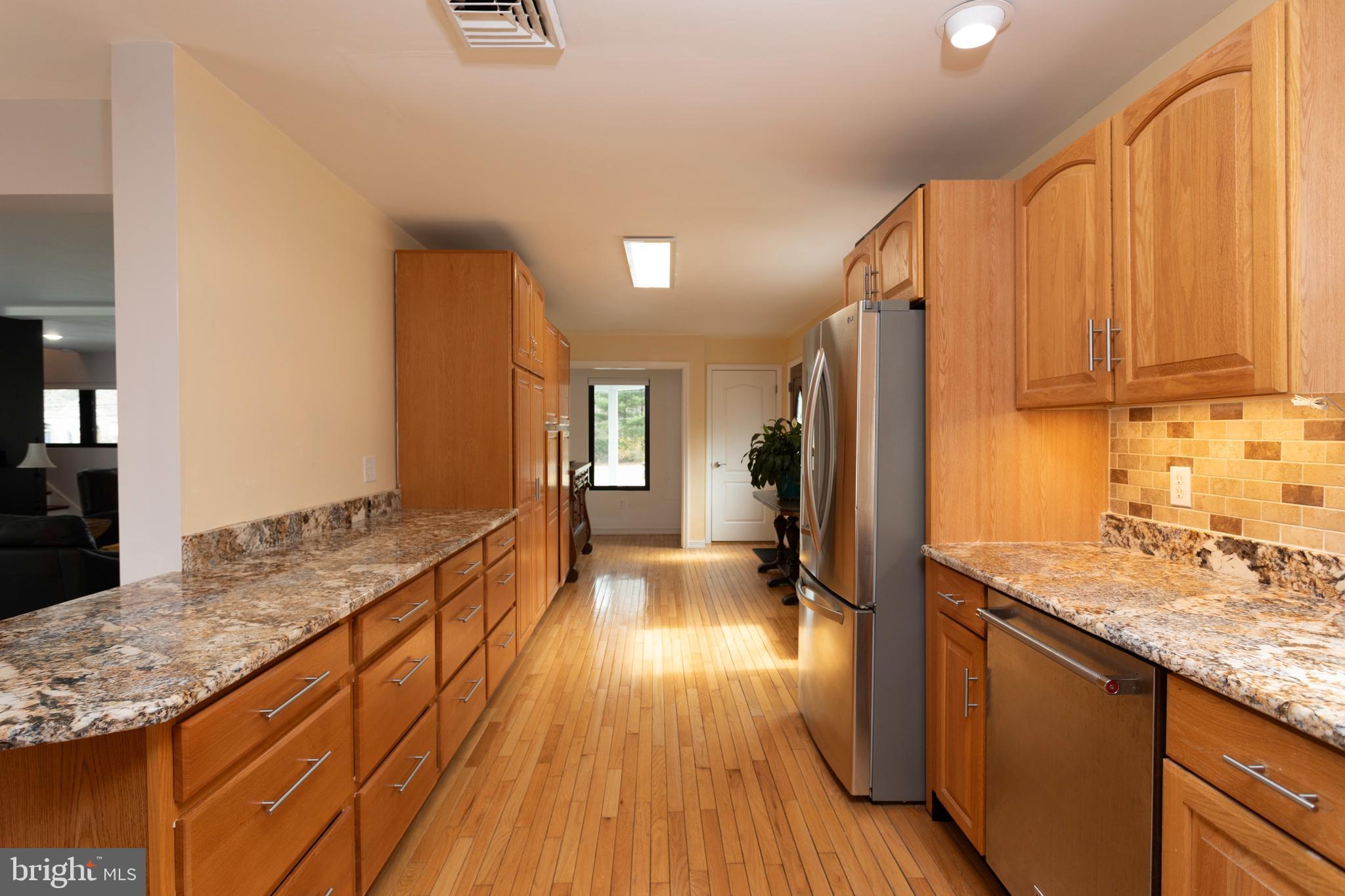 69 Rosehill Road Barnegat, NJ 08005 - Photo 3 of 77