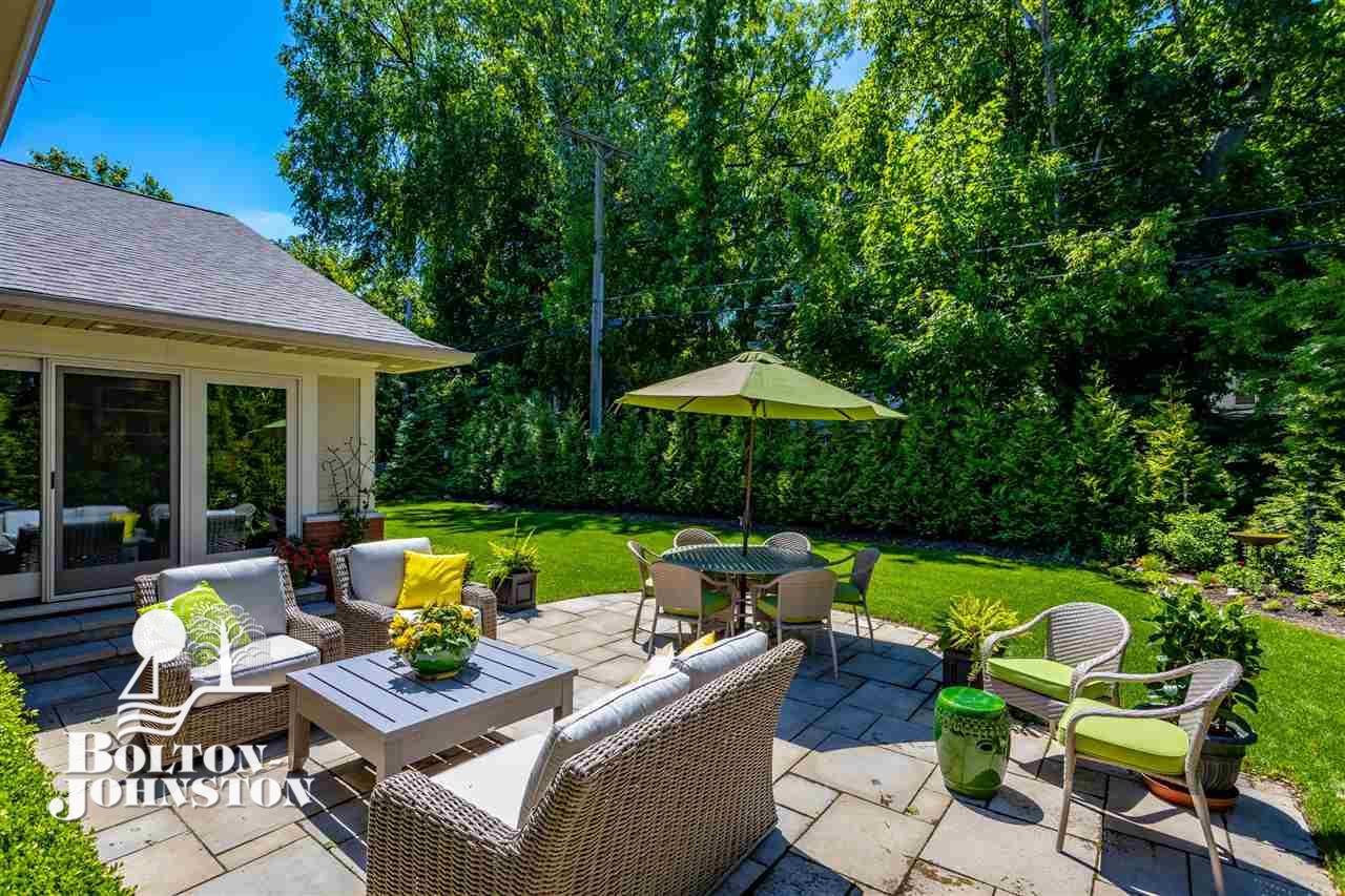 271 Stephens Road Grosse Pointe, MI 48236 - Photo 36 of 43 50043405-35.JPG