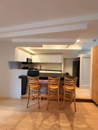 $2,425 | 401 State Street, Unit P101, Portsmouth, NH 03801