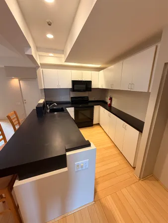 $2,425 | 401 State Street, Unit P101, Portsmouth, NH 03801