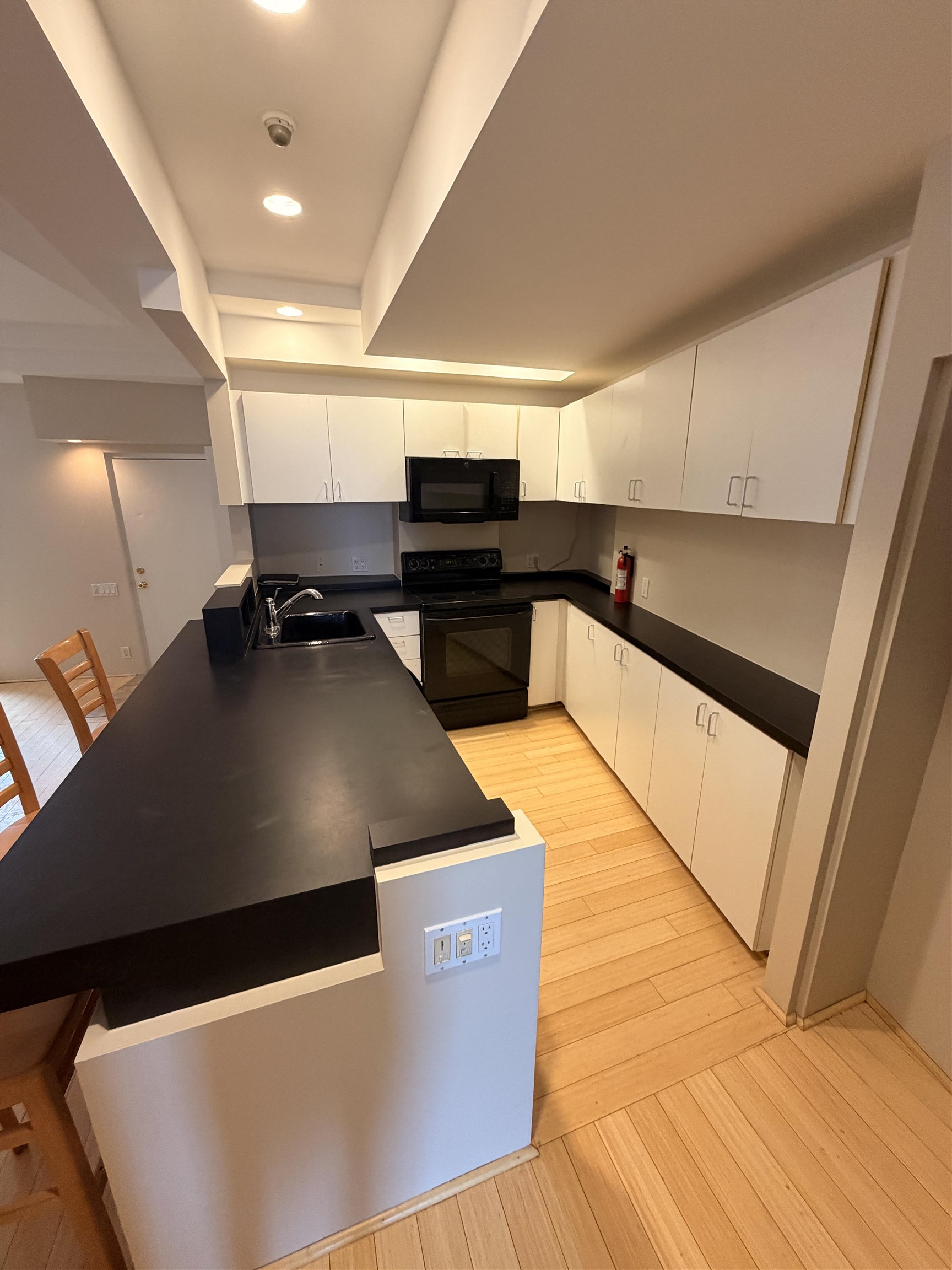 401 State Street, Unit P101 Portsmouth, NH 03801 - Photo 6 of 22