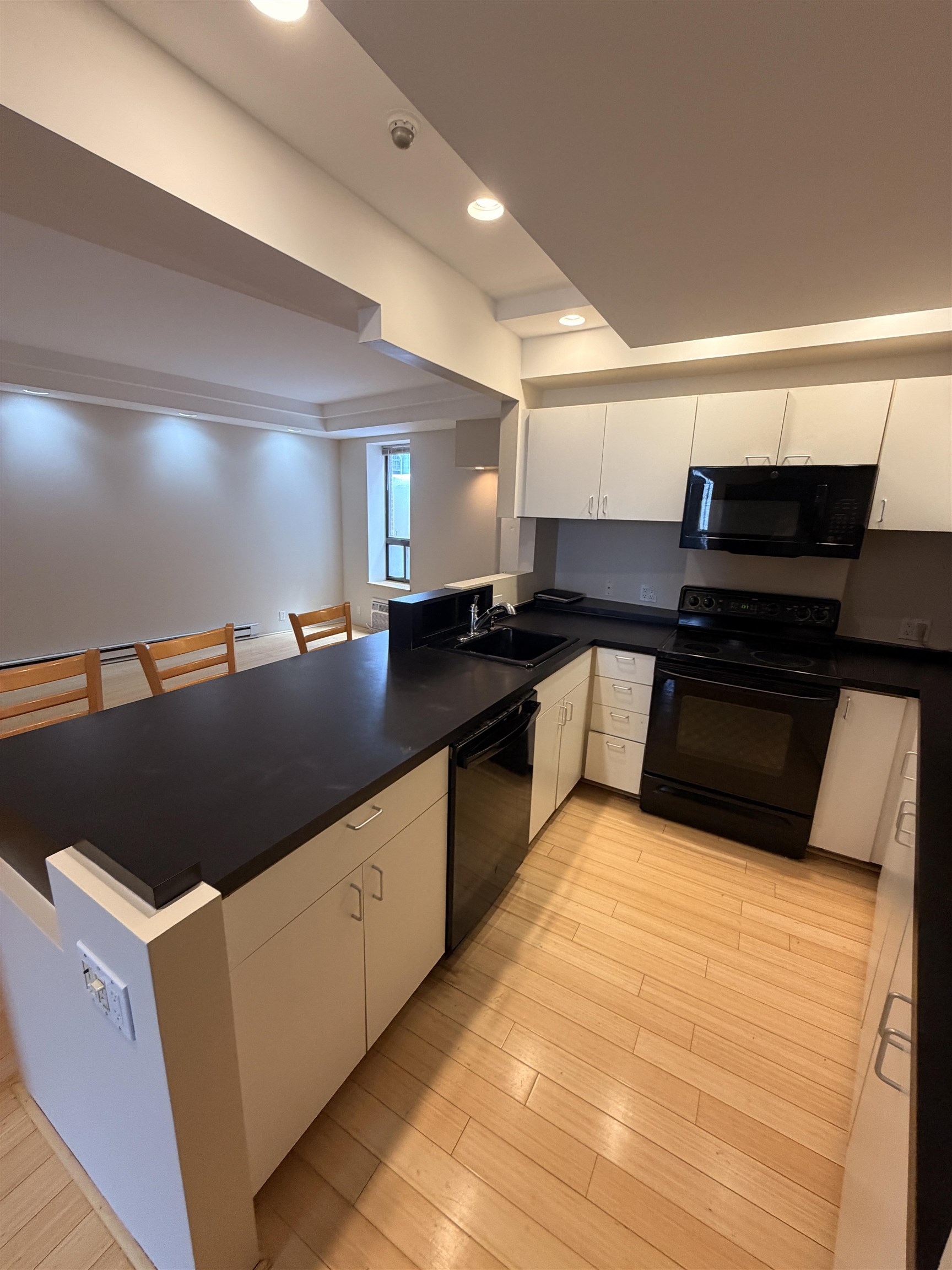 401 State Street, Unit P101 Portsmouth, NH 03801 - Photo 7 of 22