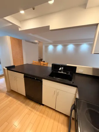 $2,425 | 401 State Street, Unit P101, Portsmouth, NH 03801