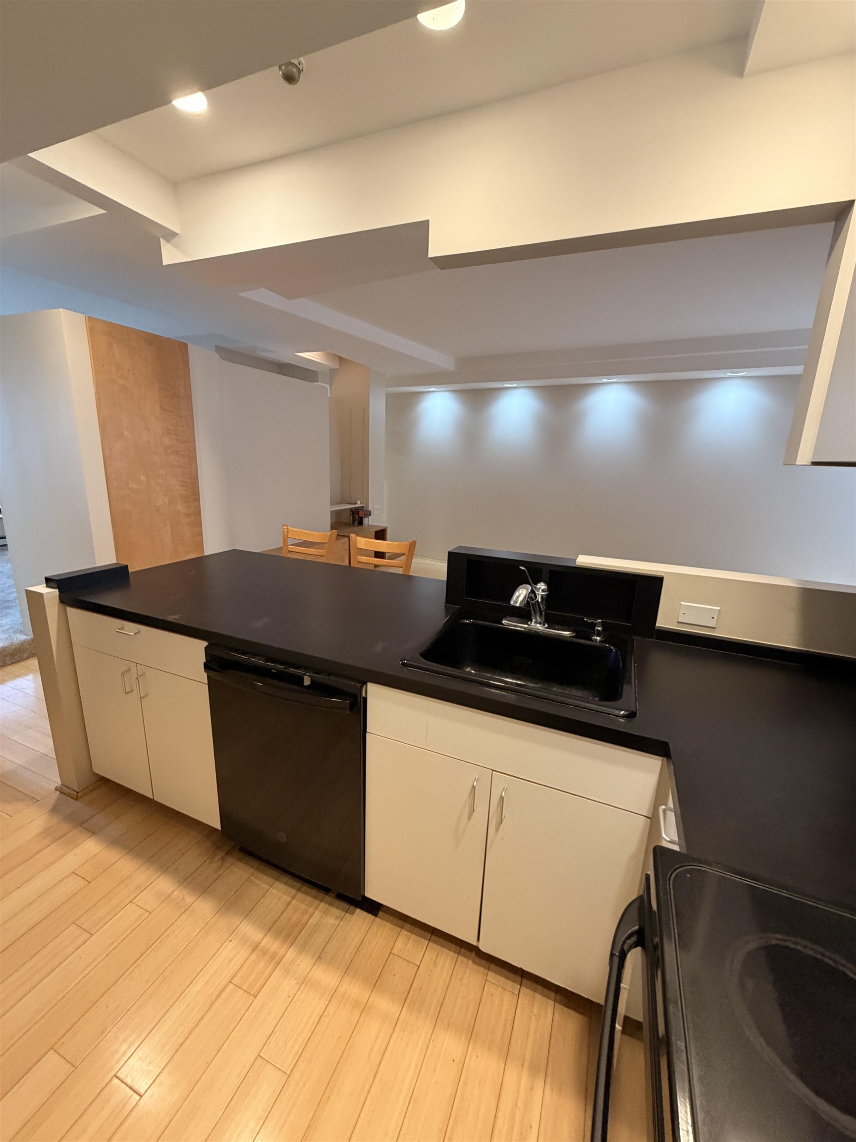 401 State Street, Unit P101 Portsmouth, NH 03801 - Photo 10 of 22