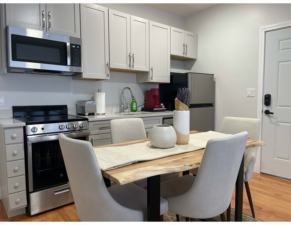 68 Main Street, Unit 203 Everett, MA 02149 - Photo 3 of 4