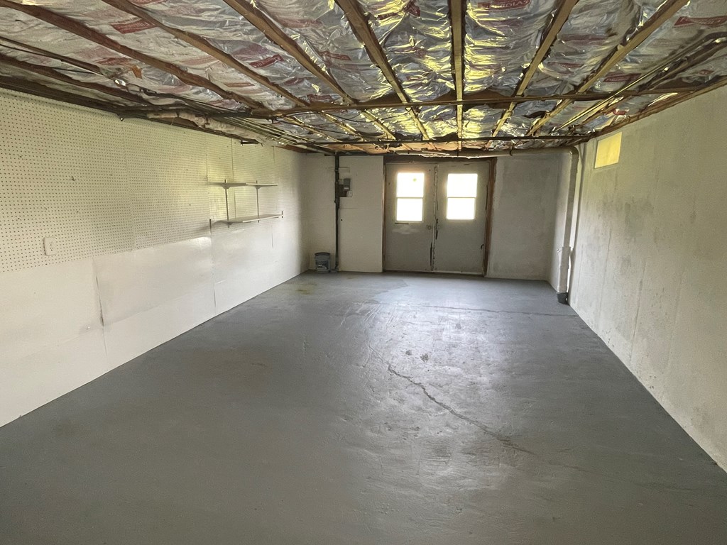 5610 Gordon Road Sturgeon Bay, WI 54235 - Photo 48 of 49 Lower level workshop w/walk-out double doors.