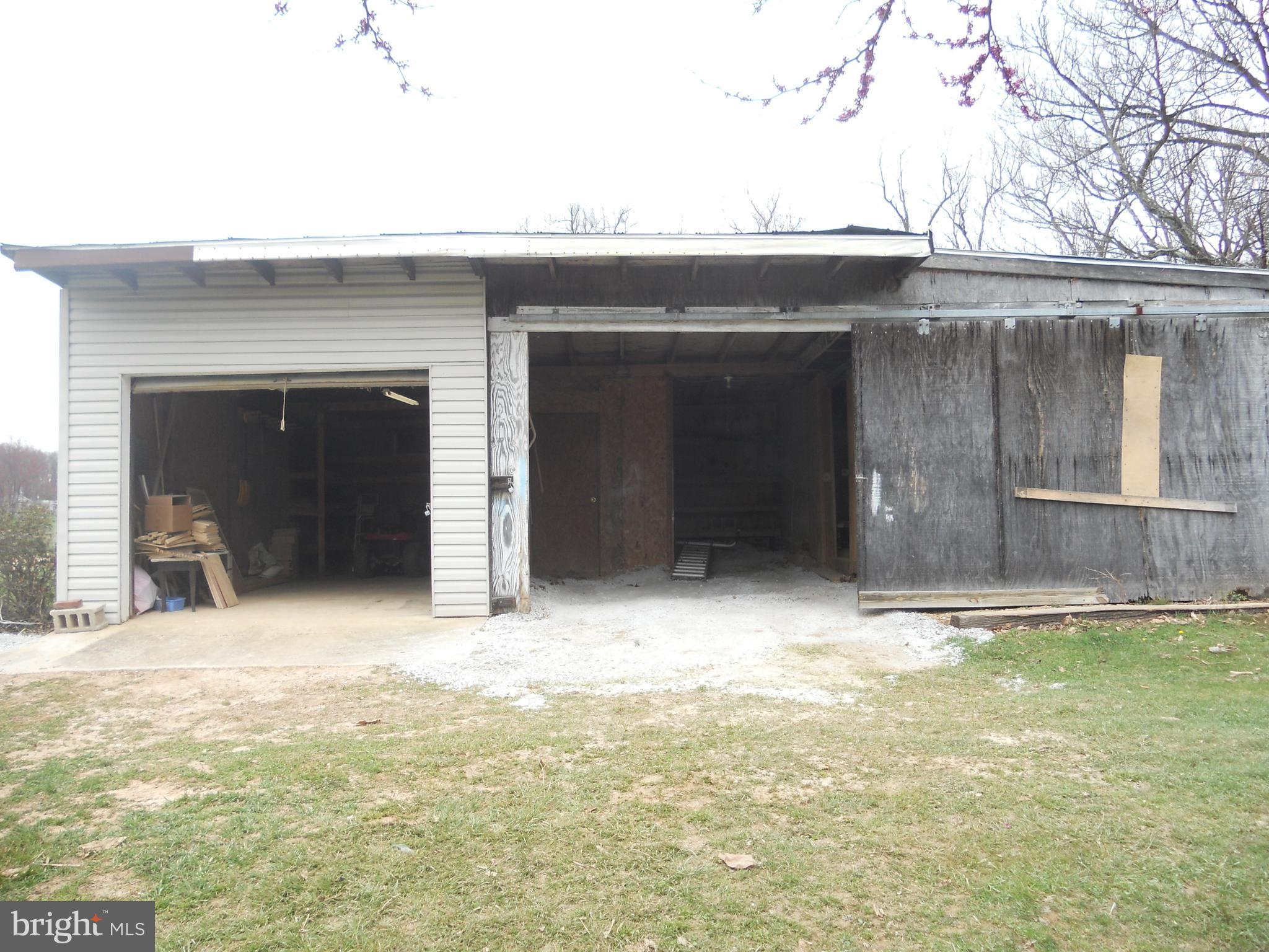 4301 Old Hanover Road Westminster, MD 21158 - Photo 15 of 18 Storage shed