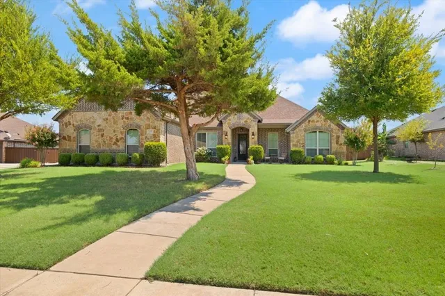 $600,000 | 123 Claremont Drive, Ovilla, TX 75154