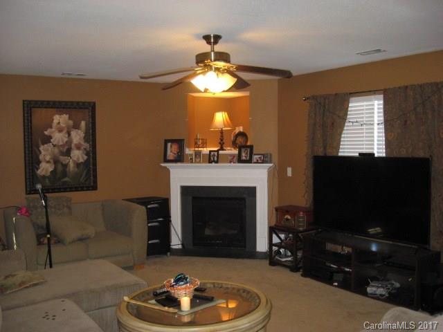 719 Overlook Road Lowell, NC 28098 - Photo 4 of 10 Gallery Image 4