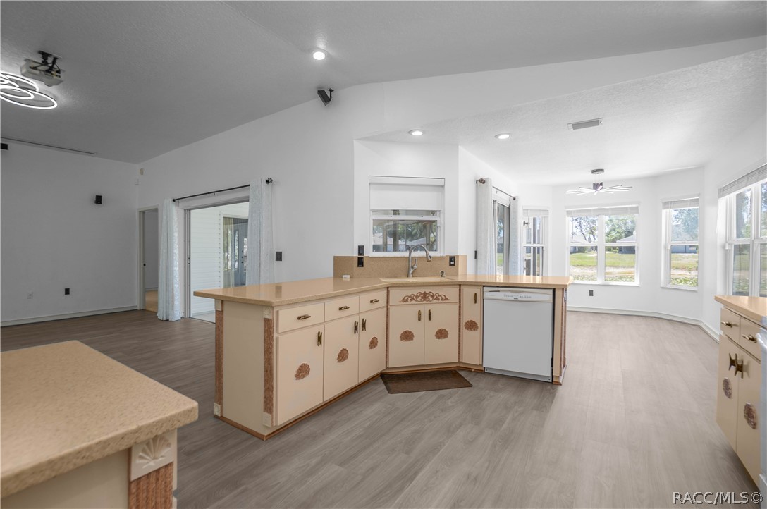 127 North Golf Harbor Path Inverness, FL 34450 - Photo 14 of 56