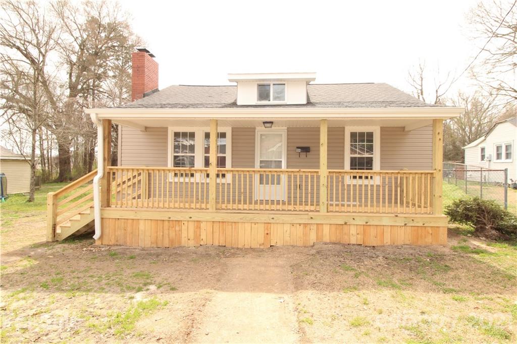 104 Adams Street Clover, SC 29710 - Photo 1 of 19 Gallery Image 1