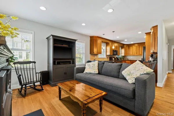 $1,115,000 | 314 Hunter Street, Mamaroneck, NY 10543