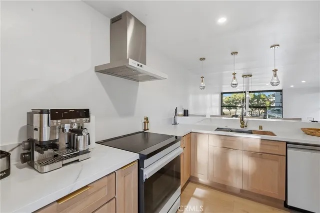 $675,000 | 8103 Marina Pacifica Drive North, Long Beach, CA 90803