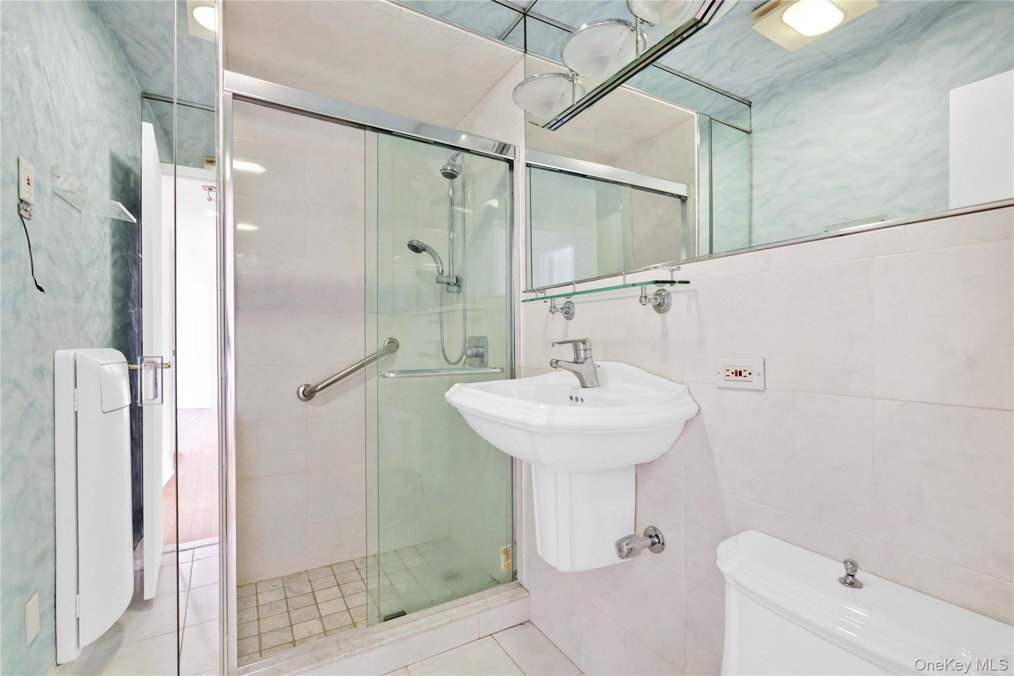 58-03 Calloway Street, Unit 5E Queens, NY 11368 - Photo 13 of 22