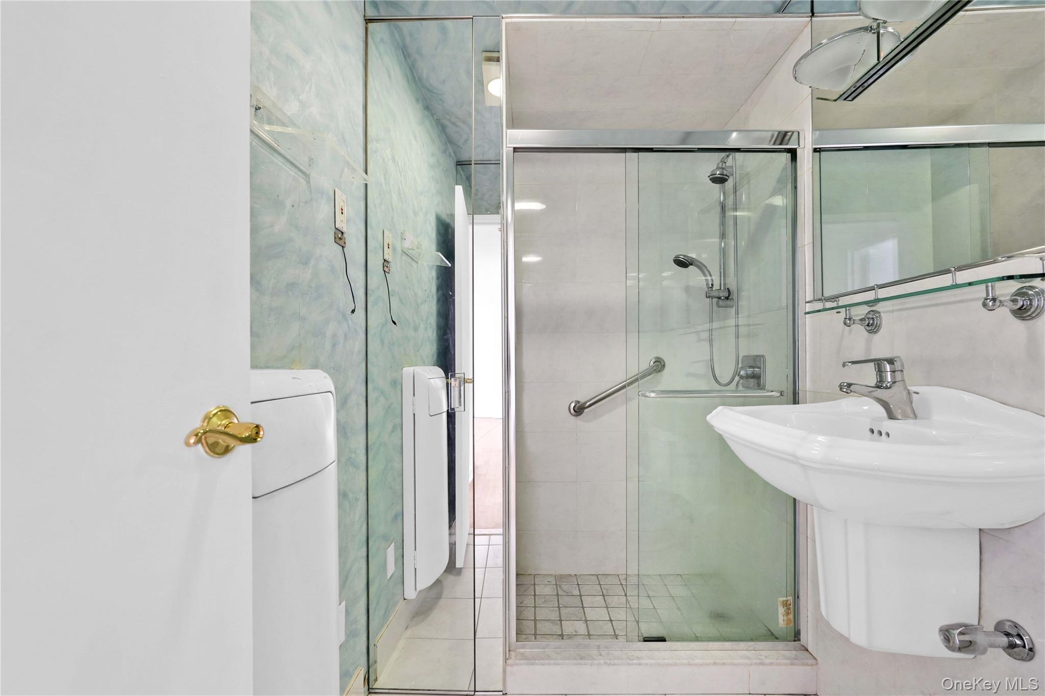 58-03 Calloway Street, Unit 5E Queens, NY 11368 - Photo 14 of 22