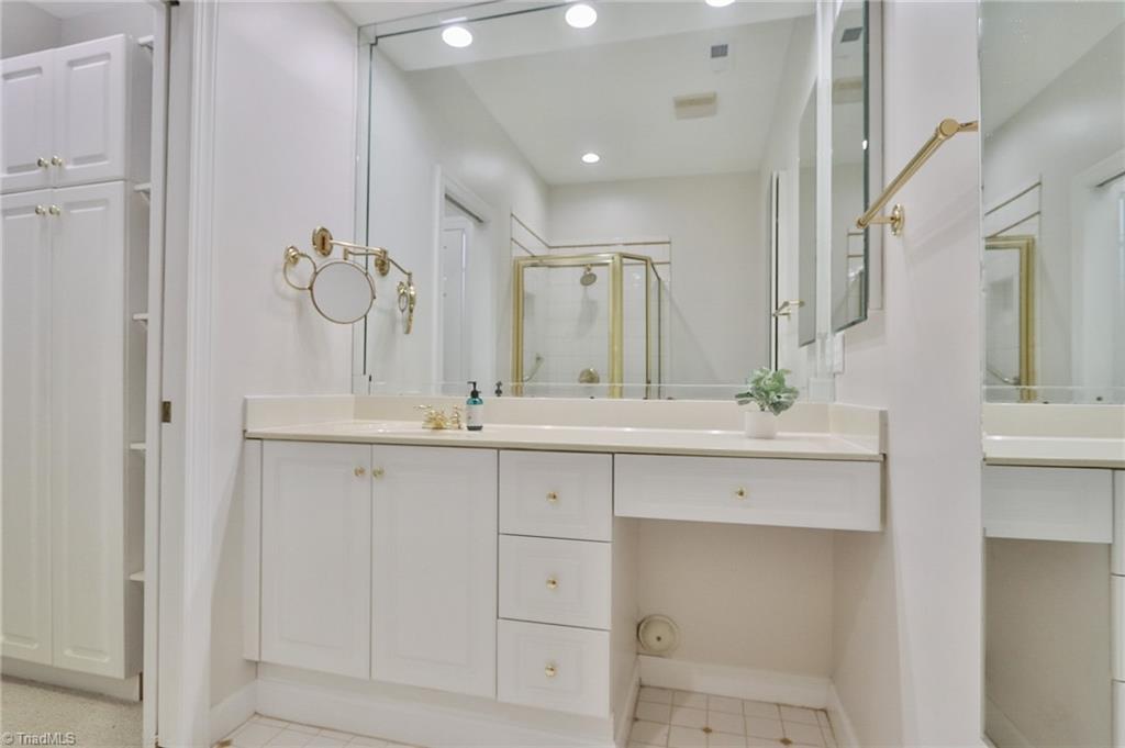 2425 Country Club Road Yadkinville, NC 27055 - Photo 16 of 37