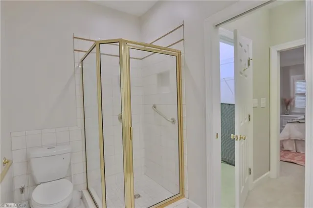 $279,900 | 2425 Country Club Road, Yadkinville, NC 27055