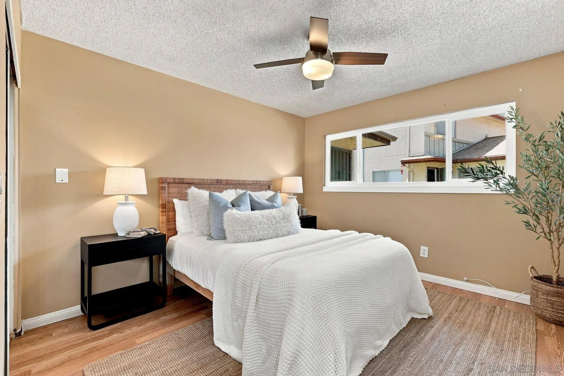 9859 Mission Vega Road, Unit 1 Santee, CA 92071 - Photo 14 of 24 Gallery Image 14