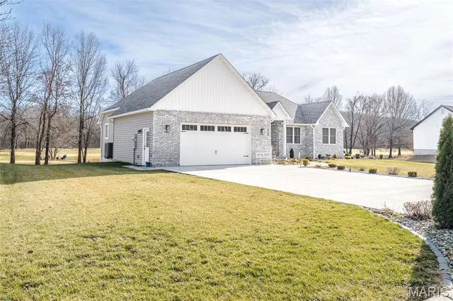 $547,000 | 880 Fairway Drive, Union, MO 63084