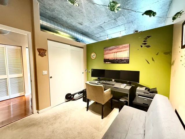 $2,950 | 125 East 13th Street, Unit 909, Chicago, IL 60605