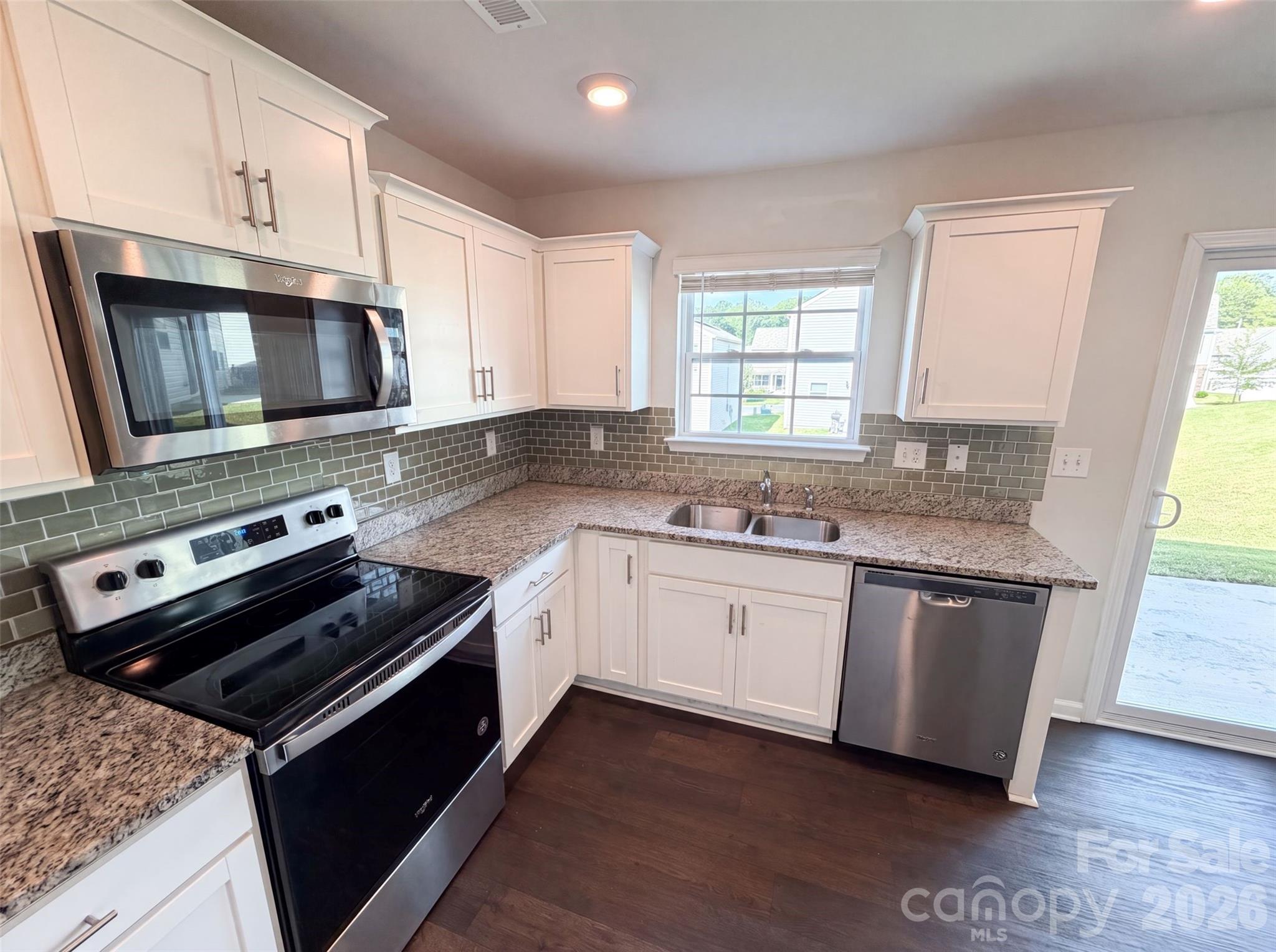 7244 Finnigan Road Charlotte, NC 28215 - Photo 9 of 21