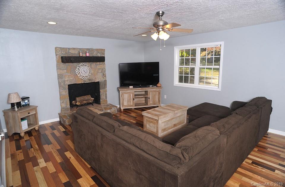 142 Stoneybrook Road Salisbury, NC 28147 - Photo 5 of 20 Gallery Image 5