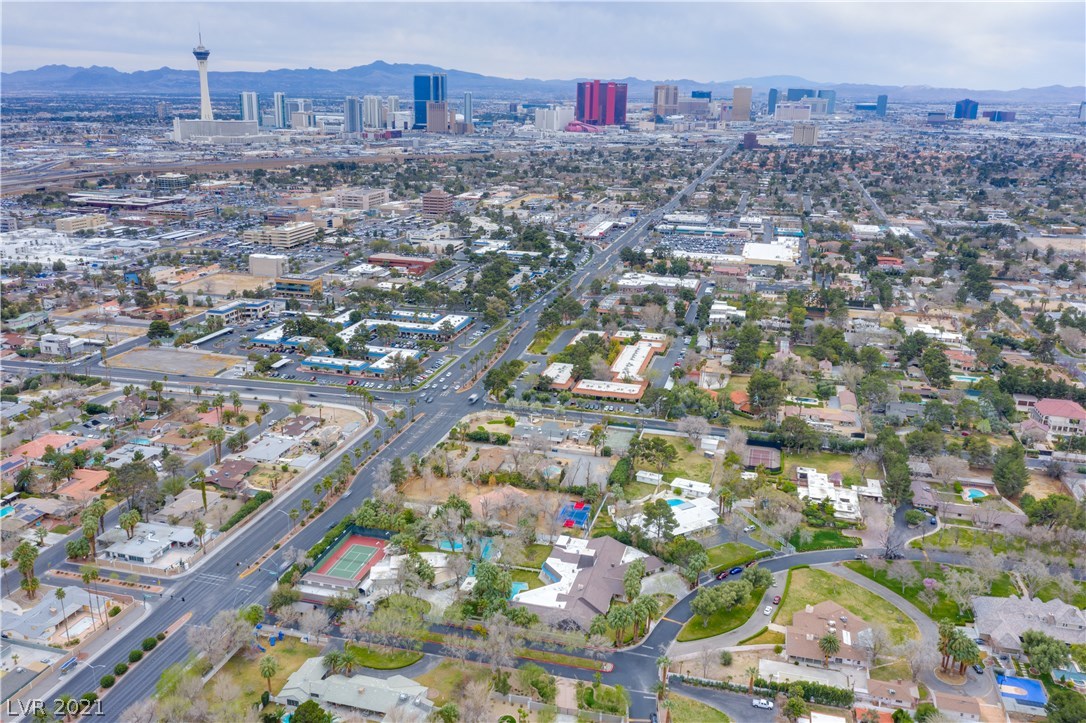 100 Rancho Circle Las Vegas, NV 89107 - Photo 18 of 20