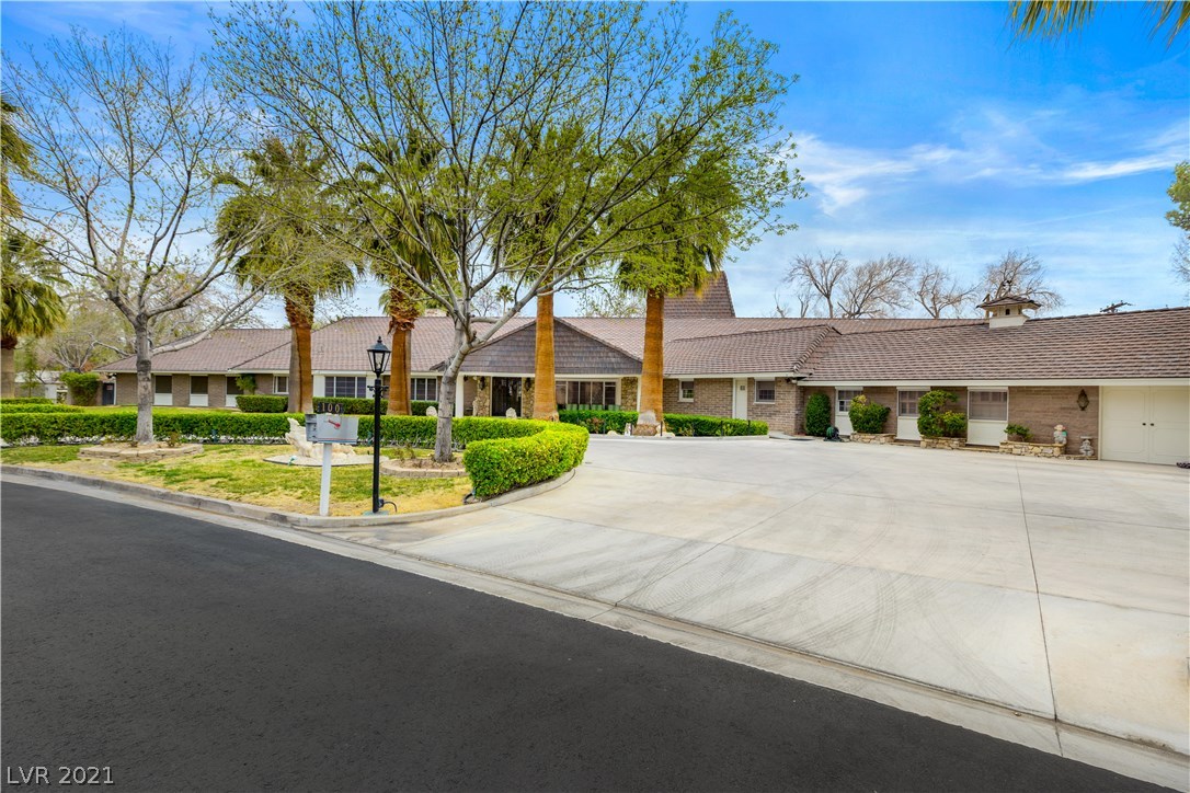 100 Rancho Circle Las Vegas, NV 89107 - Photo 2 of 20