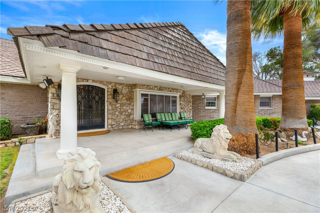 100 Rancho Circle Las Vegas, NV 89107 - Photo 3 of 20
